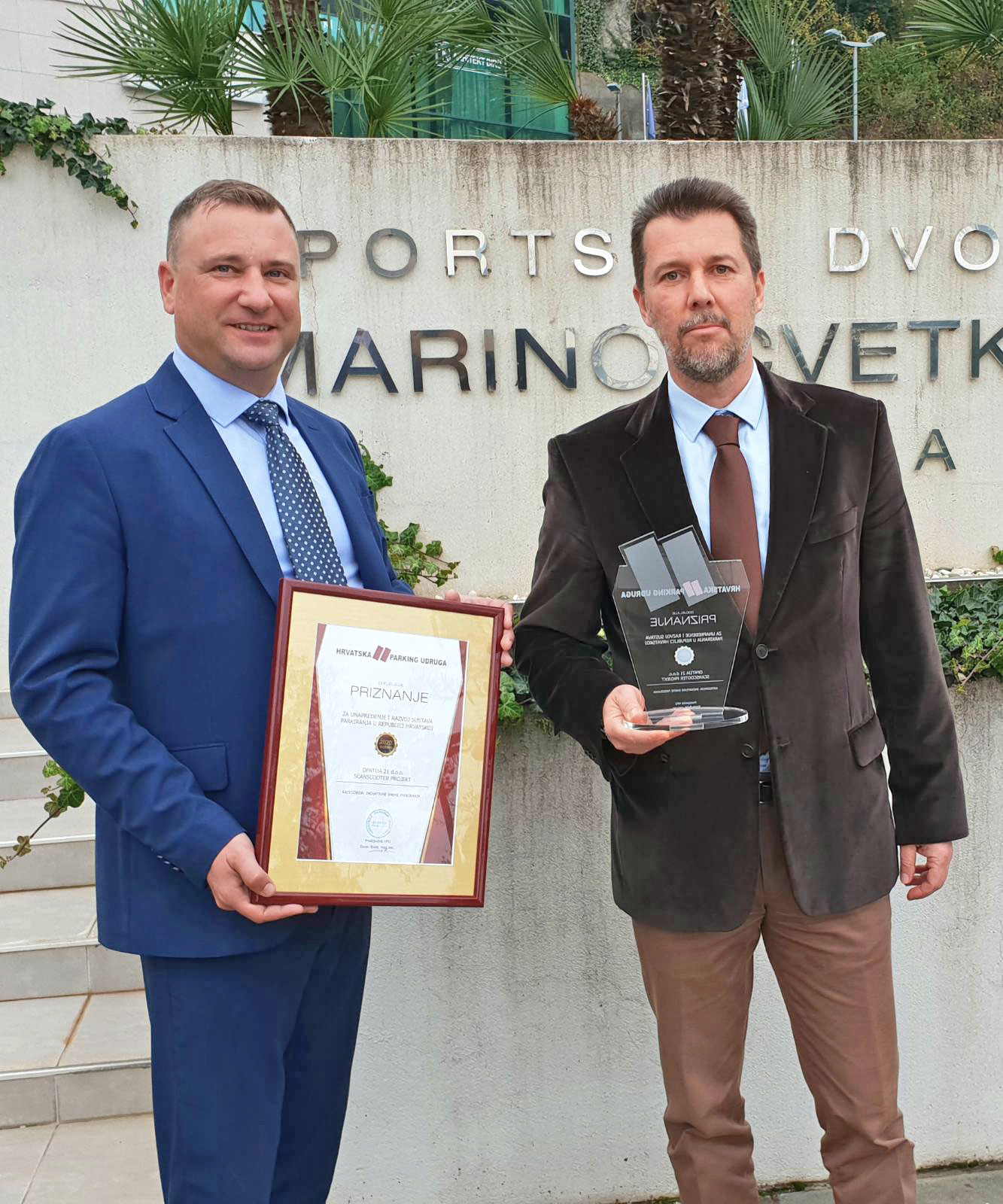 award1